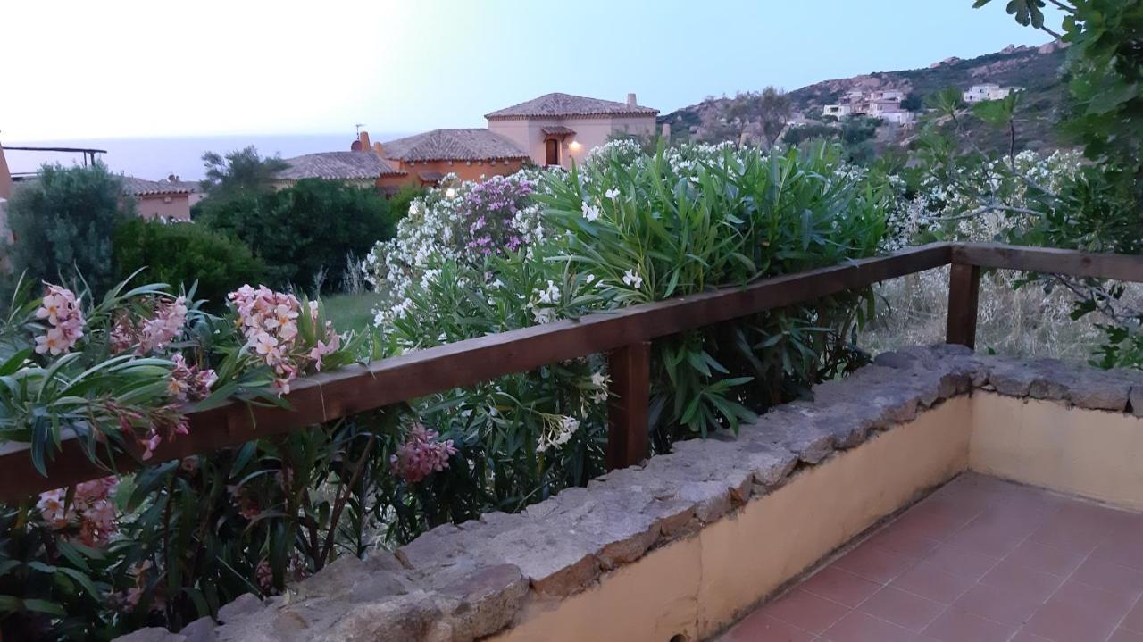 איזולה רוסה Appartamento Panoramico Calarossa Sardegna מראה חיצוני תמונה