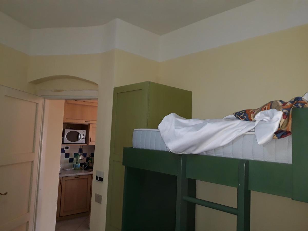איזולה רוסה Appartamento Panoramico Calarossa Sardegna מראה חיצוני תמונה
